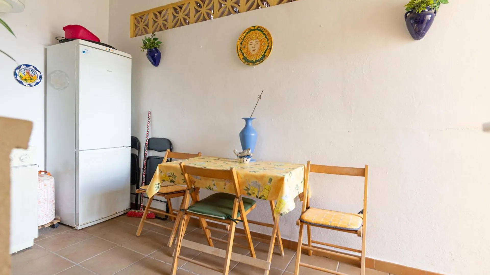 Villa Valentina - Renovated On Los Alamos Beach Torremolinos 0*,